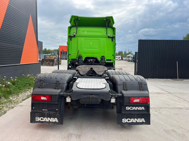 Tegljač Scania P 450 6x2 RETARDER: slika Tegljač Scania P 450 6x2 RETARDER