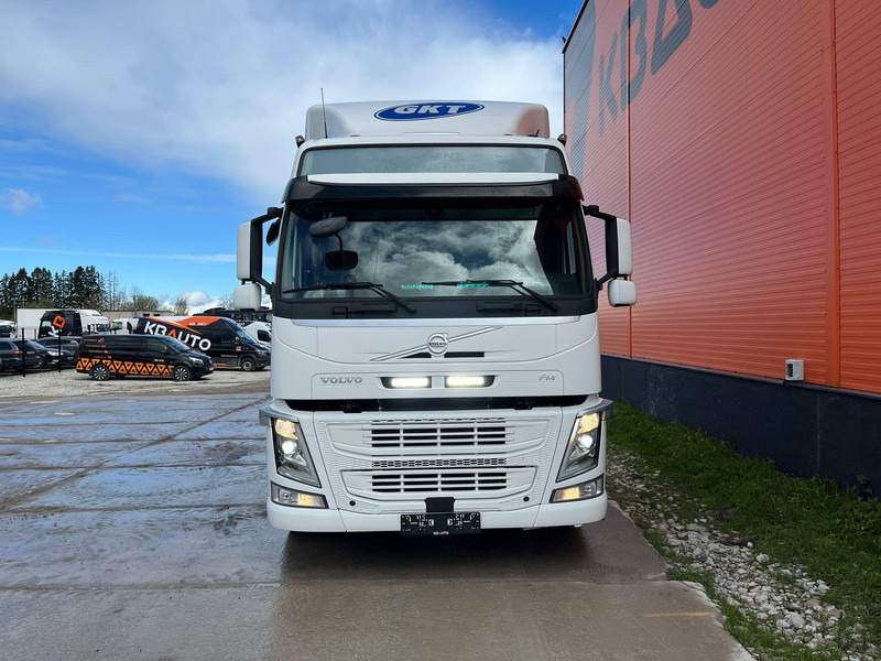 Volvo FM 460 4x2 GLOBE / VEB+ - Tegljač: slika Volvo FM 460 4x2 GLOBE / VEB+ - Tegljač Volvo FM 460 4x2 GLOBE / VEB+ - Tegljač: slika Volvo FM 460 4x2 GLOBE / VEB+ - Tegljač
