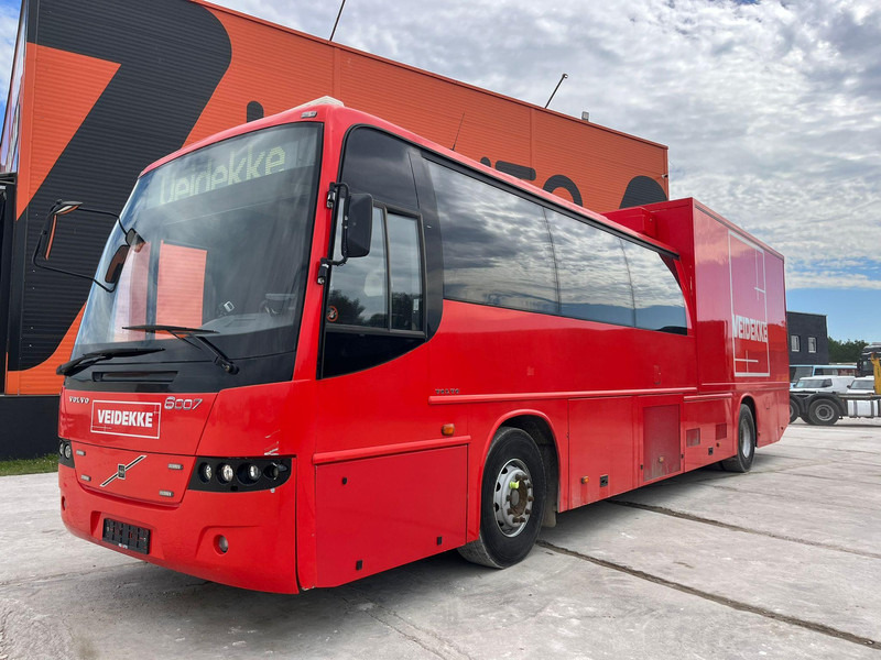 Volvo B12M 4x2 14 SEATS / AC / AUXILIARY HEATING / WC / KITCHEN - Prigradski autobus: slika Volvo B12M 4x2 14 SEATS / AC / AUXILIARY HEATING / WC / KITCHEN - Prigradski autobus Volvo B12M 4x2 14 SEATS / AC / AUXILIARY HEATING / WC / KITCHEN - Prigradski autobus: slika Volvo B12M 4x2 14 SEATS / AC / AUXILIARY HEATING / WC / KITCHEN - Prigradski autobus
