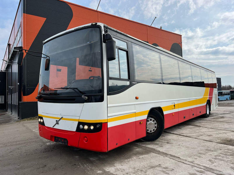 Volvo B7R 8700 4x2 52 SEATS + 20 STANDING / AC / AUXILIARY HEATING / FOGMAKER - Prigradski autobus: slika Volvo B7R 8700 4x2 52 SEATS + 20 STANDING / AC / AUXILIARY HEATING / FOGMAKER - Prigradski autobus Volvo B7R 8700 4x2 52 SEATS + 20 STANDING / AC / AUXILIARY HEATING / FOGMAKER - Prigradski autobus: slika Volvo B7R 8700 4x2 52 SEATS + 20 STANDING / AC / AUXILIARY HEATING / FOGMAKER - Prigradski autobus