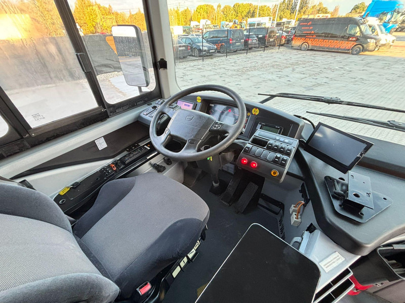 Gradski autobus Volvo B7RLE 8900 48 SEATS + 28 STANDING / AC / AUXILIARY HEATER: slika Gradski autobus Volvo B7RLE 8900 48 SEATS + 28 STANDING / AC / AUXILIARY HEATER