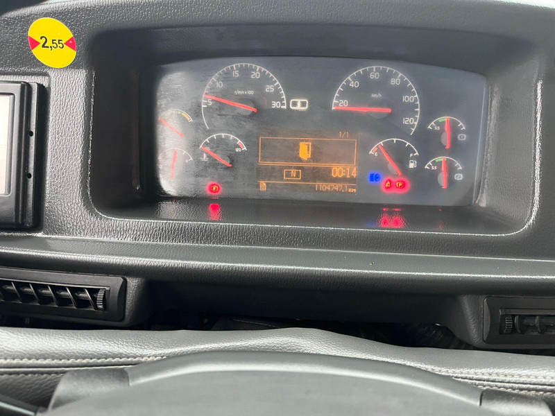 Prigradski autobus Volvo B7RLE 8900 4x2 48 SEATS + 28 STANDING / AC / AUXILIARY HEATER / WHEELCHAIR RAMP: slika Prigradski autobus Volvo B7RLE 8900 4x2 48 SEATS + 28 STANDING / AC / AUXILIARY HEATER / WHEELCHAIR RAMP Prigradski autobus Volvo B7RLE 8900 4x2 48 SEATS + 28 STANDING / AC / AUXILIARY HEATER / WHEELCHAIR RAMP: slika Prigradski autobus Volvo B7RLE 8900 4x2 48 SEATS + 28 STANDING / AC / AUXILIARY HEATER / WHEELCHAIR RAMP