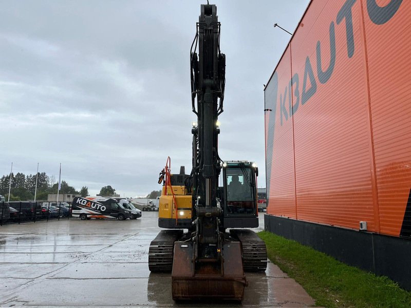 Volvo ECR 235 E CENTRAL LUBRICATION / AC - Bager gusjeničar: slika Volvo ECR 235 E CENTRAL LUBRICATION / AC - Bager gusjeničar Volvo ECR 235 E CENTRAL LUBRICATION / AC - Bager gusjeničar: slika Volvo ECR 235 E CENTRAL LUBRICATION / AC - Bager gusjeničar