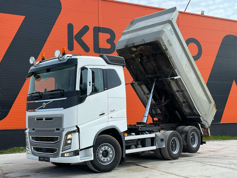 Volvo FH 16 750 6x4 RETARDER / TANDEM AXLE LIFT / BIG AXLES / BOX L=4701 mm - Kiper: slika Volvo FH 16 750 6x4 RETARDER / TANDEM AXLE LIFT / BIG AXLES / BOX L=4701 mm - Kiper Volvo FH 16 750 6x4 RETARDER / TANDEM AXLE LIFT / BIG AXLES / BOX L=4701 mm - Kiper: slika Volvo FH 16 750 6x4 RETARDER / TANDEM AXLE LIFT / BIG AXLES / BOX L=4701 mm - Kiper