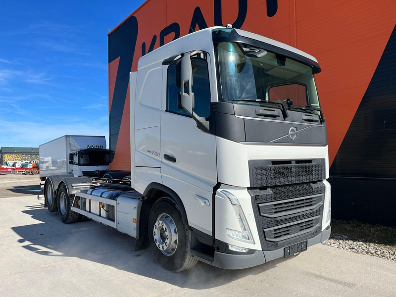 Volvo FH 500 6x2 9 TON FRONT AXLE / PTO / CHASSIS L=7338 mm - Kamion-šasija: slika Volvo FH 500 6x2 9 TON FRONT AXLE / PTO / CHASSIS L=7338 mm - Kamion-šasija Volvo FH 500 6x2 9 TON FRONT AXLE / PTO / CHASSIS L=7338 mm - Kamion-šasija: slika Volvo FH 500 6x2 9 TON FRONT AXLE / PTO / CHASSIS L=7338 mm - Kamion-šasija