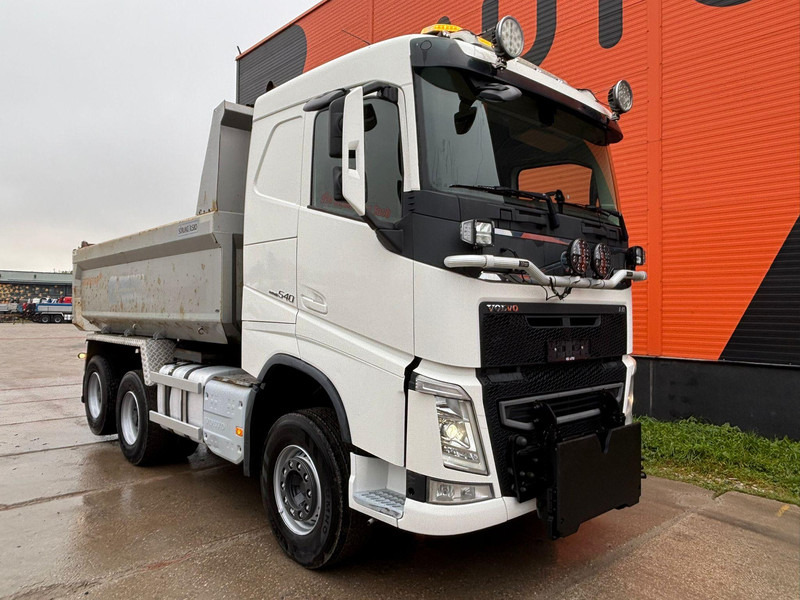 Volvo FH 540 6x4 RETARDER / TANDEM AXLE LIFT / SNOWPLOW EQUIPMENT / BOX L = 4473 mm - Kiper: slika Volvo FH 540 6x4 RETARDER / TANDEM AXLE LIFT / SNOWPLOW EQUIPMENT / BOX L = 4473 mm - Kiper Volvo FH 540 6x4 RETARDER / TANDEM AXLE LIFT / SNOWPLOW EQUIPMENT / BOX L = 4473 mm - Kiper: slika Volvo FH 540 6x4 RETARDER / TANDEM AXLE LIFT / SNOWPLOW EQUIPMENT / BOX L = 4473 mm - Kiper