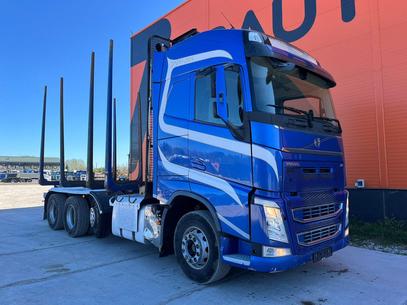 Volvo FH 540 8x4/4 - Kamion šumar, Kamion s kranom: slika Volvo FH 540 8x4/4 - Kamion šumar, Kamion s kranom Volvo FH 540 8x4/4 - Kamion šumar, Kamion s kranom: slika Volvo FH 540 8x4/4 - Kamion šumar, Kamion s kranom