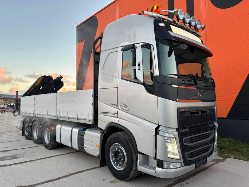 Volvo FH 540 8x4*4 PALFINGER PK 33002 EH / PLATFORM L=7049 mm - Kamion s otvorenim sandukom, Kamion s kranom: slika Volvo FH 540 8x4*4 PALFINGER PK 33002 EH / PLATFORM L=7049 mm - Kamion s otvorenim sandukom, Kamion s kranom Volvo FH 540 8x4*4 PALFINGER PK 33002 EH / PLATFORM L=7049 mm - Kamion s otvorenim sandukom, Kamion s kranom: slika Volvo FH 540 8x4*4 PALFINGER PK 33002 EH / PLATFORM L=7049 mm - Kamion s otvorenim sandukom, Kamion s kranom