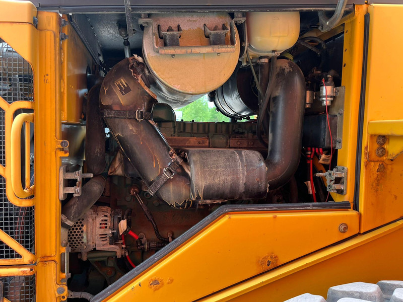 Utovarivač na kotačima Volvo L 90 F 4x4 CENTRAL LUBRICATION / AC: slika Utovarivač na kotačima Volvo L 90 F 4x4 CENTRAL LUBRICATION / AC