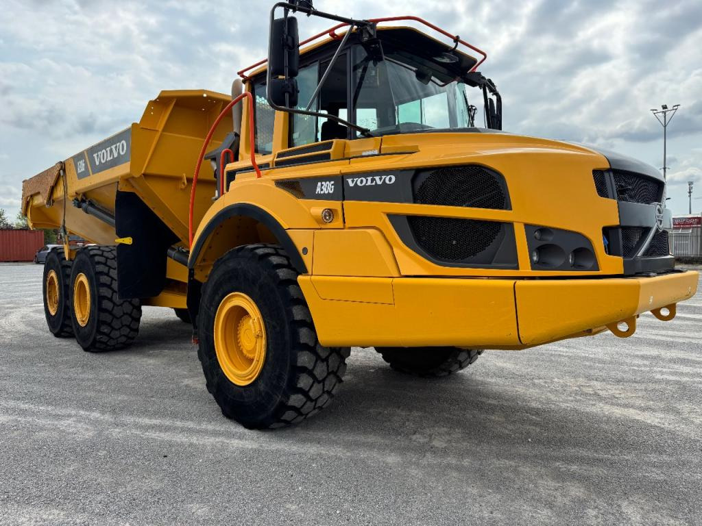 Volvo A30G - Zglobni istovarivač: slika Volvo A30G - Zglobni istovarivač Volvo A30G - Zglobni istovarivač: slika Volvo A30G - Zglobni istovarivač