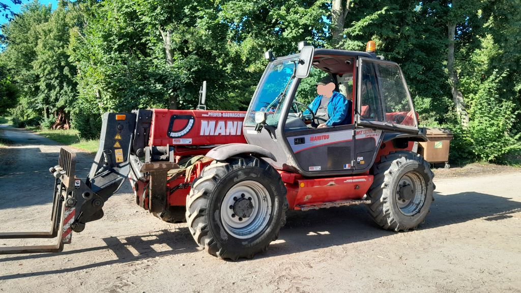 MANITOU MT 1235S - Teleskopski utovarivač na kotačima: slika MANITOU MT 1235S - Teleskopski utovarivač na kotačima MANITOU MT 1235S - Teleskopski utovarivač na kotačima: slika MANITOU MT 1235S - Teleskopski utovarivač na kotačima