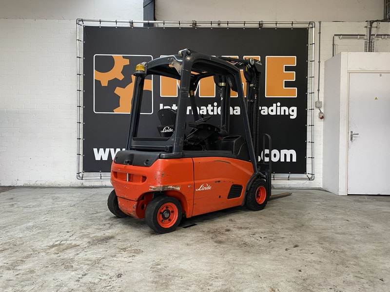 Linde E20PL-01 Slechts 1630 uur! - Električni viličar: slika Linde E20PL-01 Slechts 1630 uur! - Električni viličar Linde E20PL-01 Slechts 1630 uur! - Električni viličar: slika Linde E20PL-01 Slechts 1630 uur! - Električni viličar