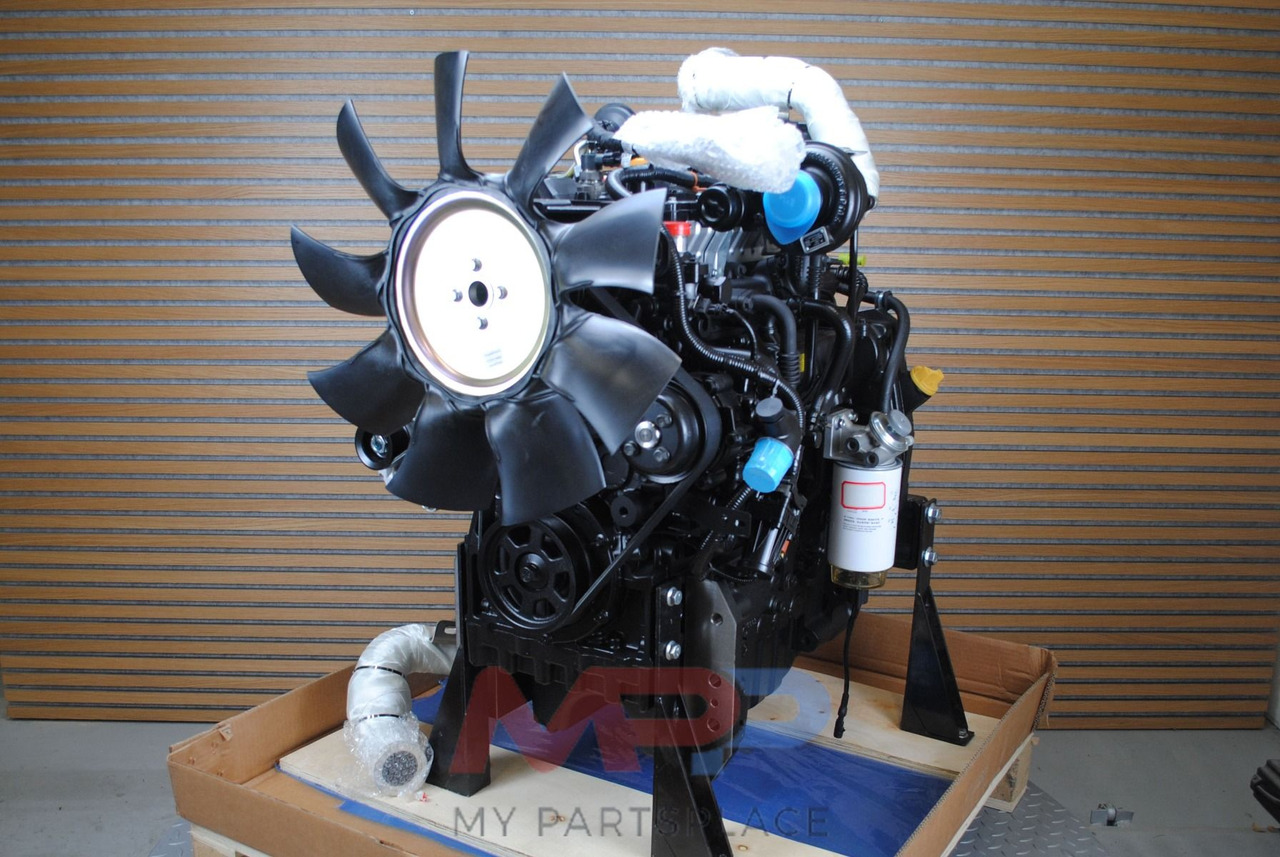 Doosan D34 (Bobcat) - Motor: slika Doosan D34 (Bobcat) - Motor Doosan D34 (Bobcat) - Motor: slika Doosan D34 (Bobcat) - Motor