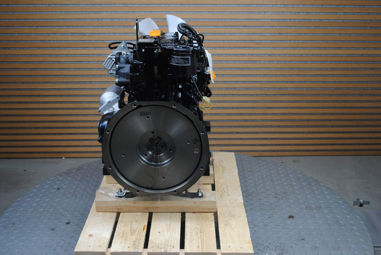 Isuzu 3CB1 *NIEUW* - Motor: slika Isuzu 3CB1 *NIEUW* - Motor Isuzu 3CB1 *NIEUW* - Motor: slika Isuzu 3CB1 *NIEUW* - Motor