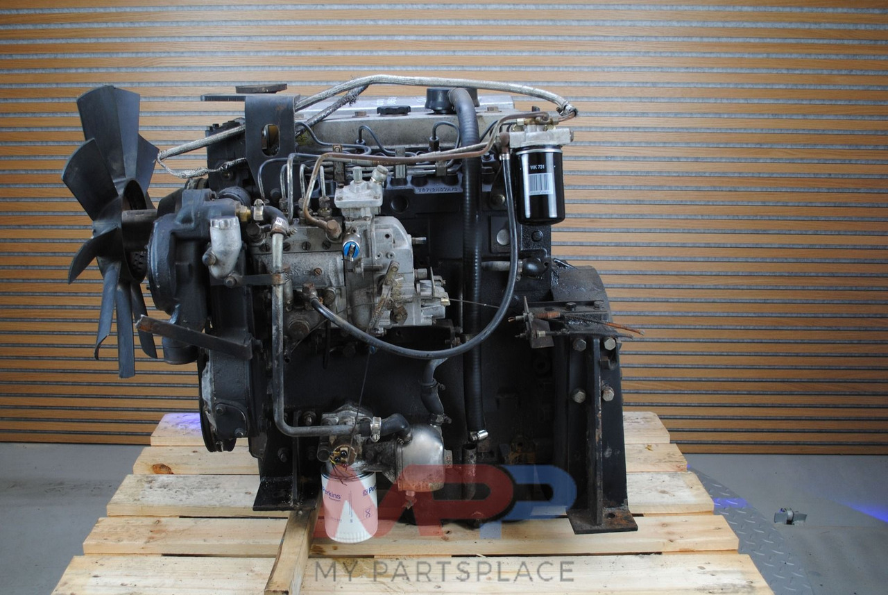 Perkins Perkins 1004 turbo AA-AB 1004.4 - Motor: slika Perkins Perkins 1004 turbo AA-AB 1004.4 - Motor Perkins Perkins 1004 turbo AA-AB 1004.4 - Motor: slika Perkins Perkins 1004 turbo AA-AB 1004.4 - Motor