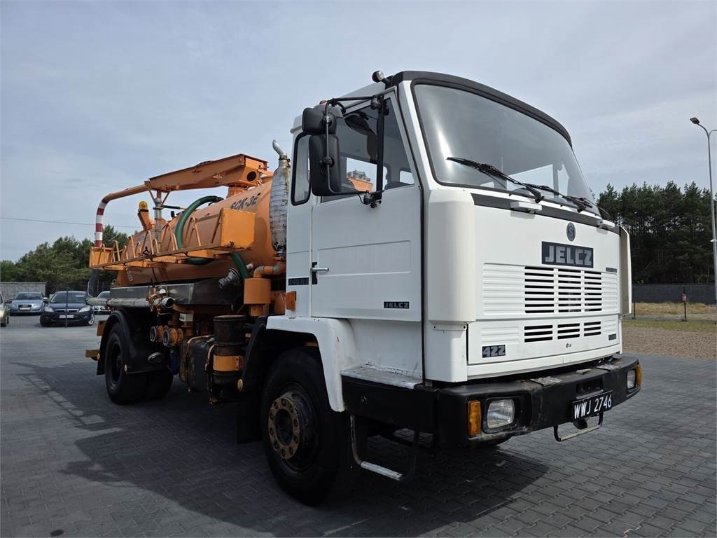 Jelcz WUKO SCK-3E RECYCLING for collecting liquid - Vakum kamion: slika Jelcz WUKO SCK-3E RECYCLING for collecting liquid - Vakum kamion Jelcz WUKO SCK-3E RECYCLING for collecting liquid - Vakum kamion: slika Jelcz WUKO SCK-3E RECYCLING for collecting liquid - Vakum kamion
