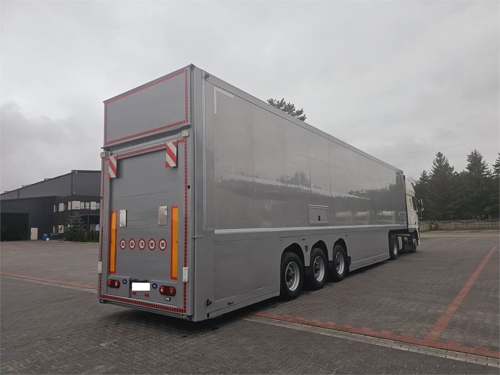 Langendorf DOUBLE LOADING FOR MOTOR COSMETICS Flexliner Inloa - Poluprikolica hladnjača: slika Langendorf DOUBLE LOADING FOR MOTOR COSMETICS Flexliner Inloa - Poluprikolica hladnjača Langendorf DOUBLE LOADING FOR MOTOR COSMETICS Flexliner Inloa - Poluprikolica hladnjača: slika Langendorf DOUBLE LOADING FOR MOTOR COSMETICS Flexliner Inloa - Poluprikolica hladnjača
