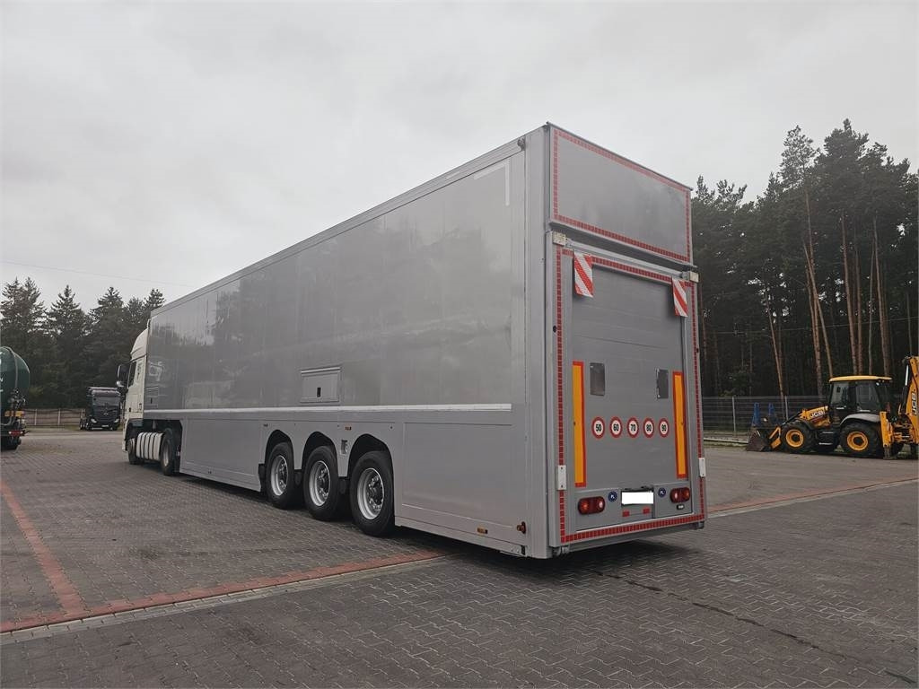 Langendorf DOUBLE LOADING FOR MOTOR COSMETICS Flexliner Inloa - Poluprikolica hladnjača: slika Langendorf DOUBLE LOADING FOR MOTOR COSMETICS Flexliner Inloa - Poluprikolica hladnjača Langendorf DOUBLE LOADING FOR MOTOR COSMETICS Flexliner Inloa - Poluprikolica hladnjača: slika Langendorf DOUBLE LOADING FOR MOTOR COSMETICS Flexliner Inloa - Poluprikolica hladnjača