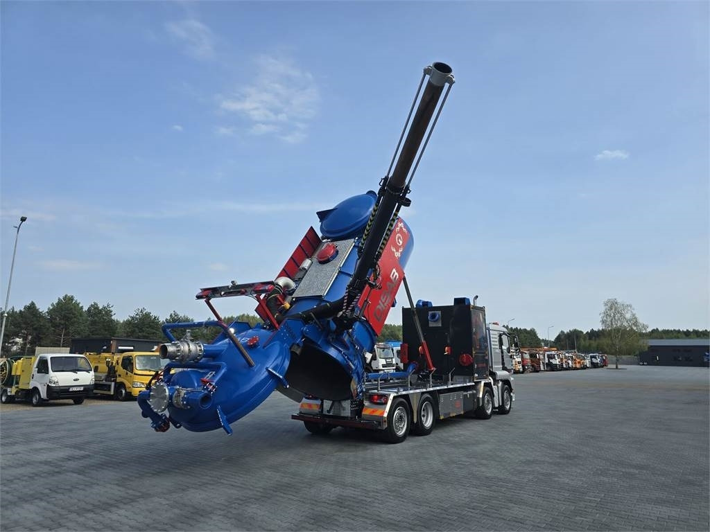 MAN Disab Centurion P210/9 ADR Vacuum suction-blowing  - Bager: slika MAN Disab Centurion P210/9 ADR Vacuum suction-blowing  - Bager MAN Disab Centurion P210/9 ADR Vacuum suction-blowing  - Bager: slika MAN Disab Centurion P210/9 ADR Vacuum suction-blowing  - Bager