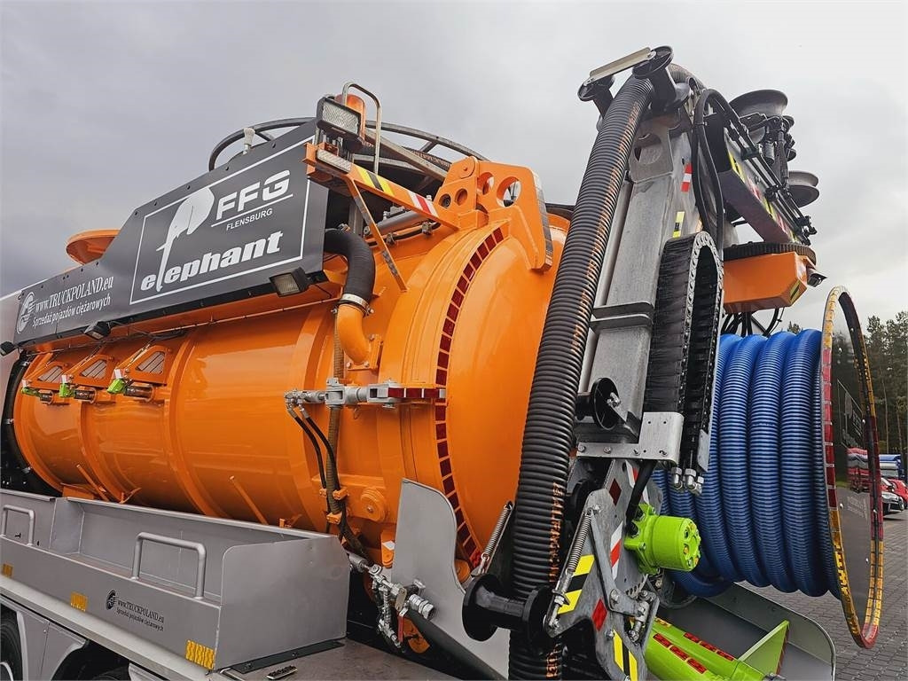 Vakum kamion MAN FFG ELEPHANT WUKO COMBI FOR DUCT CLEANING: slika Vakum kamion MAN FFG ELEPHANT WUKO COMBI FOR DUCT CLEANING