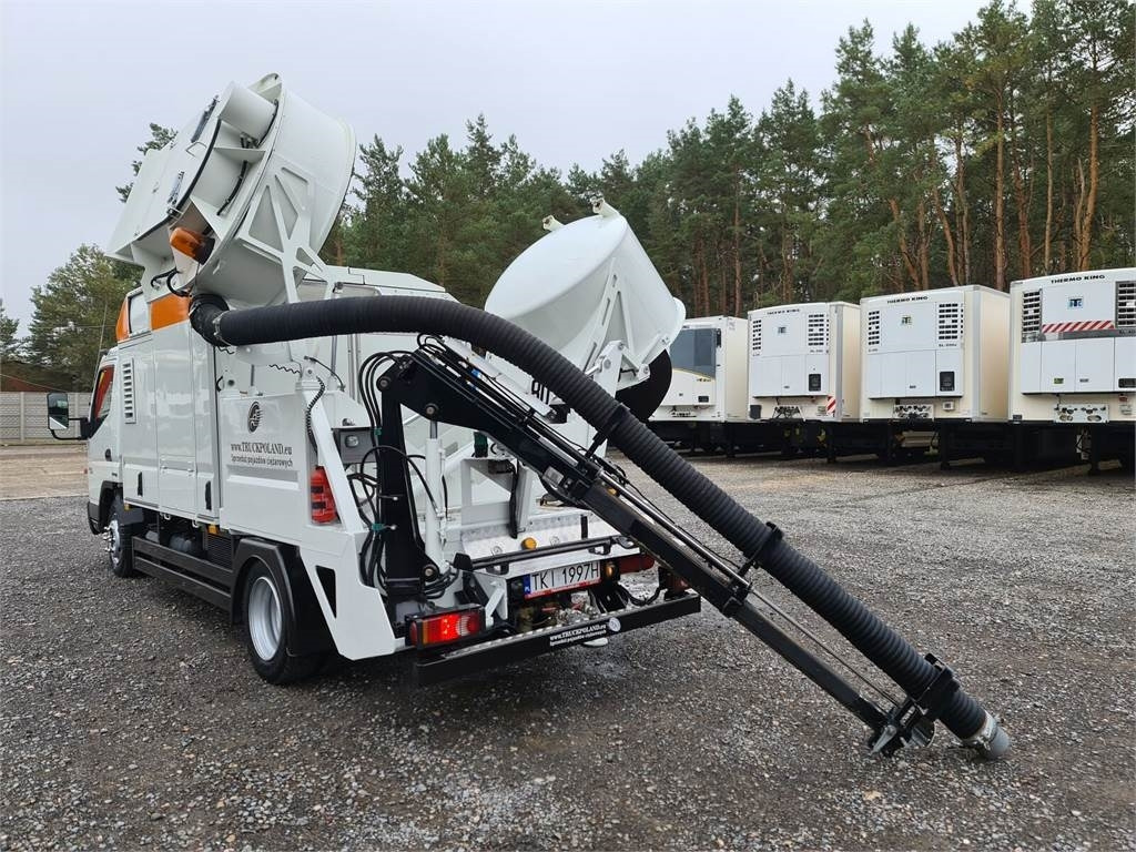 Mitsubishi CANTER odkurzacz koparka ssąca Saugbagger CITY SAU - Bager: slika Mitsubishi CANTER odkurzacz koparka ssąca Saugbagger CITY SAU - Bager Mitsubishi CANTER odkurzacz koparka ssąca Saugbagger CITY SAU - Bager: slika Mitsubishi CANTER odkurzacz koparka ssąca Saugbagger CITY SAU - Bager