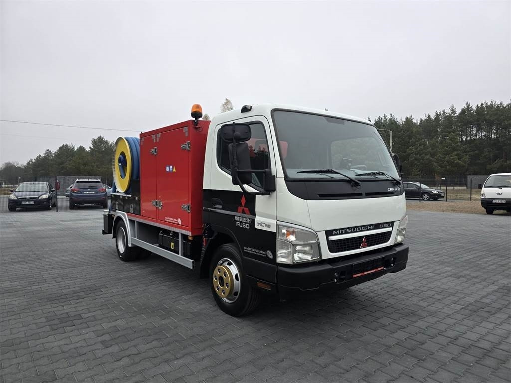 Mitsubishi RIONED COMBI WUKO FOR CLEANING SEWAGE - Vakum kamion: slika Mitsubishi RIONED COMBI WUKO FOR CLEANING SEWAGE - Vakum kamion Mitsubishi RIONED COMBI WUKO FOR CLEANING SEWAGE - Vakum kamion: slika Mitsubishi RIONED COMBI WUKO FOR CLEANING SEWAGE - Vakum kamion