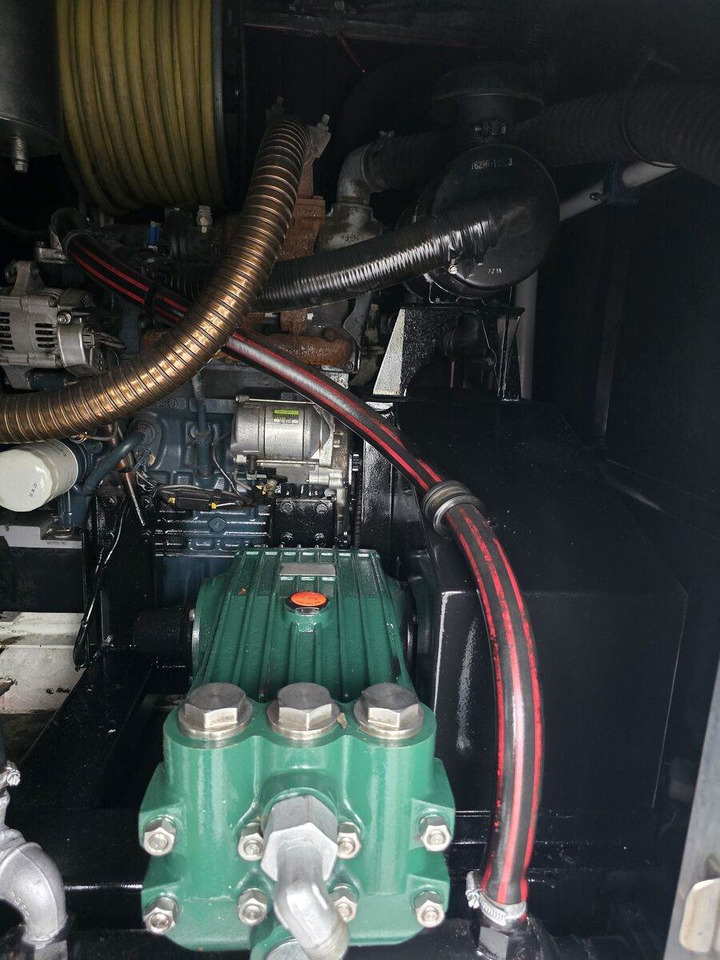 Vakum kamion Mitsubishi RIONED COMBI WUKO: slika Vakum kamion Mitsubishi RIONED COMBI WUKO