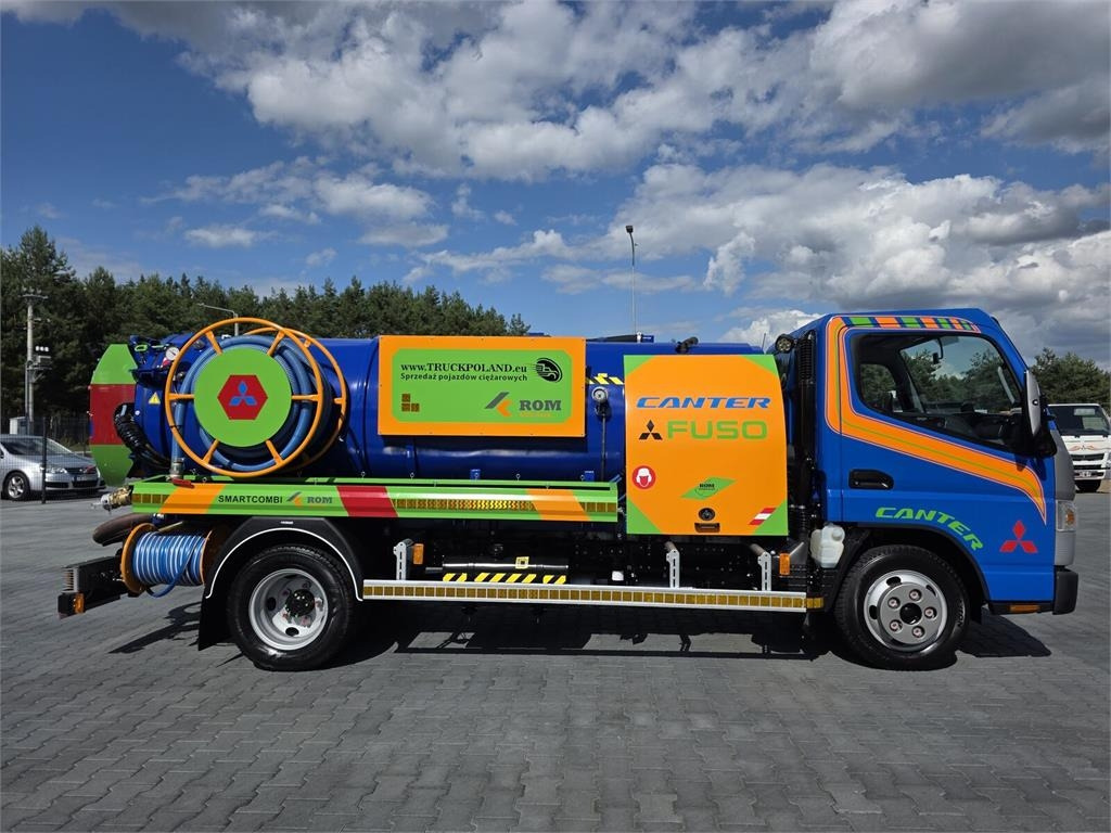Vakum kamion Mitsubishi ROM SMART COMBI WUKO HOT WATER FOR CLEANING SEWAGE: slika Vakum kamion Mitsubishi ROM SMART COMBI WUKO HOT WATER FOR CLEANING SEWAGE