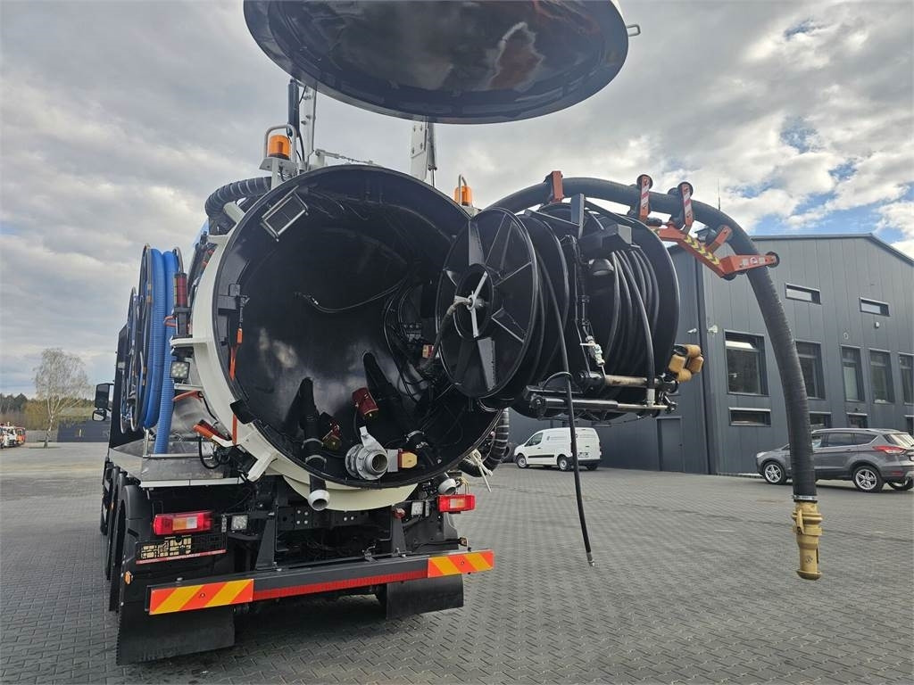 Volvo WUKO ADR ROLBA FOR CLEANING CHANNELS COMBI - Namjenska/ Posebna vozila: slika Volvo WUKO ADR ROLBA FOR CLEANING CHANNELS COMBI - Namjenska/ Posebna vozila Volvo WUKO ADR ROLBA FOR CLEANING CHANNELS COMBI - Namjenska/ Posebna vozila: slika Volvo WUKO ADR ROLBA FOR CLEANING CHANNELS COMBI - Namjenska/ Posebna vozila