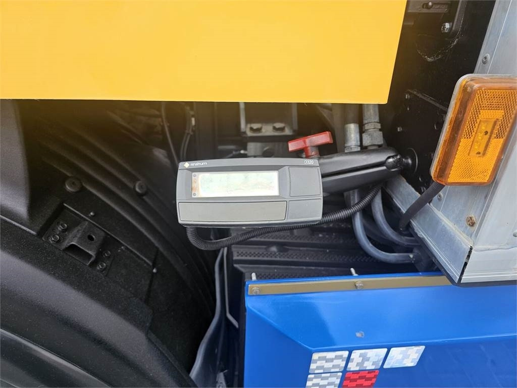 Scania DISAB ENVAC Saugbagger vacuum cleaner excavator su - Bager: slika Scania DISAB ENVAC Saugbagger vacuum cleaner excavator su - Bager Scania DISAB ENVAC Saugbagger vacuum cleaner excavator su - Bager: slika Scania DISAB ENVAC Saugbagger vacuum cleaner excavator su - Bager