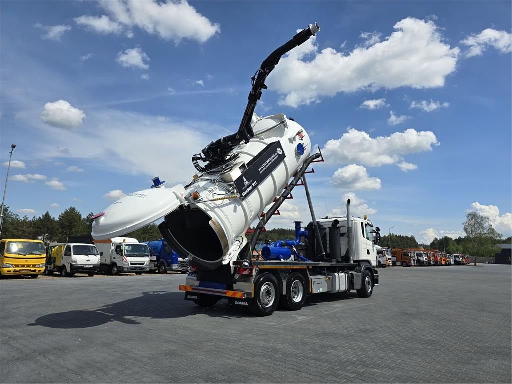 Scania Saugbagger Larsen FlexVac 311 Vacuum suction loade - Vakum kamion: slika Scania Saugbagger Larsen FlexVac 311 Vacuum suction loade - Vakum kamion Scania Saugbagger Larsen FlexVac 311 Vacuum suction loade - Vakum kamion: slika Scania Saugbagger Larsen FlexVac 311 Vacuum suction loade - Vakum kamion