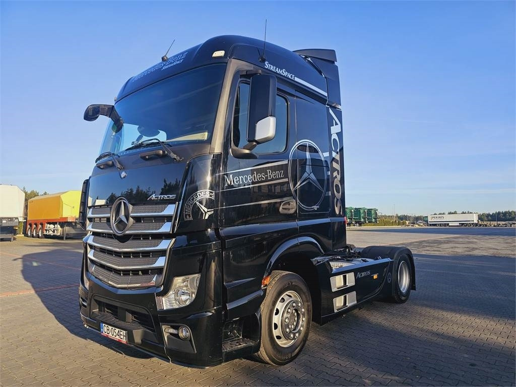 Mercedes-Benz ACTROS 1843 - Tegljač: slika Mercedes-Benz ACTROS 1843 - Tegljač Mercedes-Benz ACTROS 1843 - Tegljač: slika Mercedes-Benz ACTROS 1843 - Tegljač
