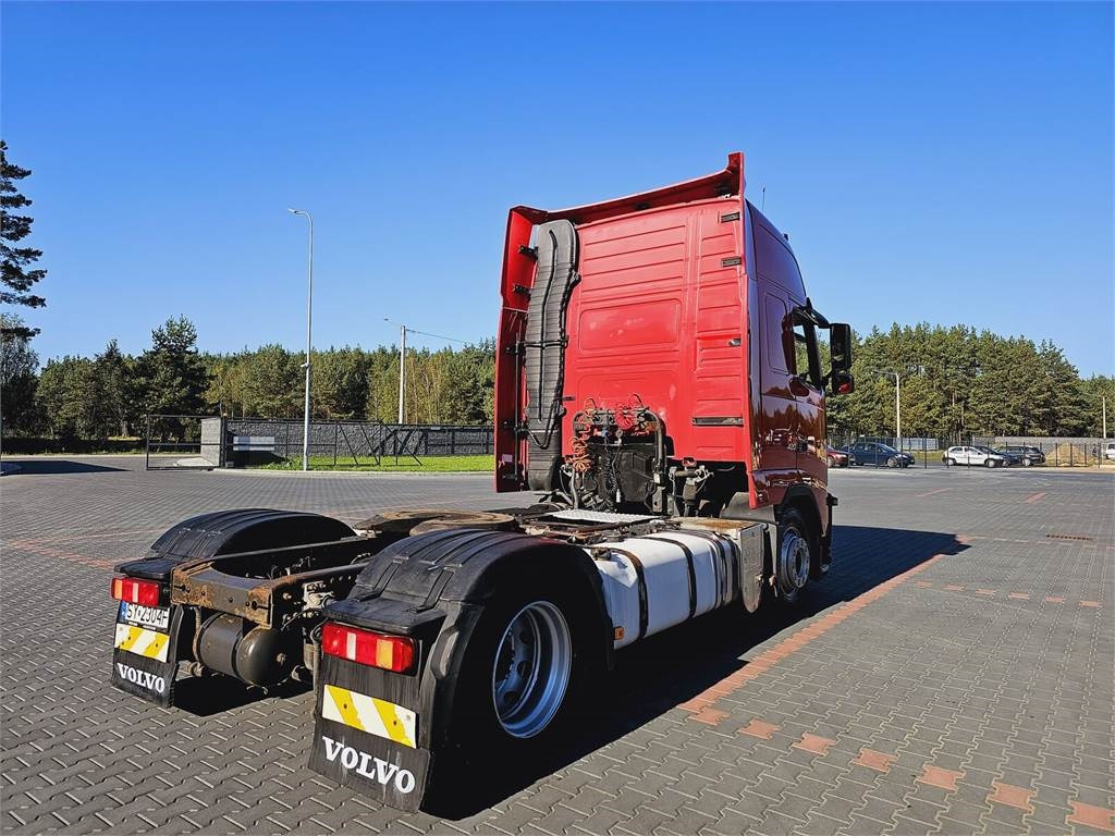Volvo FH13 XXL MANUAL 420 EURO 5 2011 r MEGA LOW DECK - Tegljač: slika Volvo FH13 XXL MANUAL 420 EURO 5 2011 r MEGA LOW DECK - Tegljač Volvo FH13 XXL MANUAL 420 EURO 5 2011 r MEGA LOW DECK - Tegljač: slika Volvo FH13 XXL MANUAL 420 EURO 5 2011 r MEGA LOW DECK - Tegljač