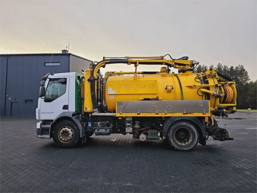 Volvo FULLER TANKERS 2008 WUKO for collecting liquid was - Vakum kamion: slika Volvo FULLER TANKERS 2008 WUKO for collecting liquid was - Vakum kamion Volvo FULLER TANKERS 2008 WUKO for collecting liquid was - Vakum kamion: slika Volvo FULLER TANKERS 2008 WUKO for collecting liquid was - Vakum kamion