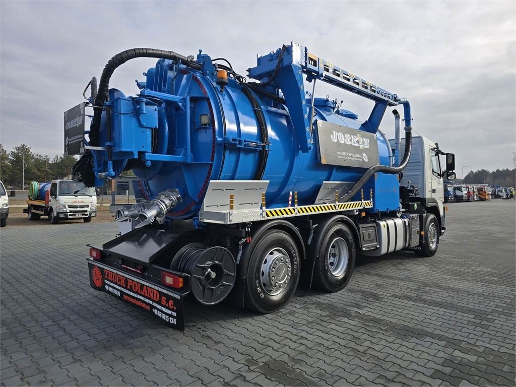 Volvo JOSKIN WUKO FOR CLEANING COMBI - Vakum kamion: slika Volvo JOSKIN WUKO FOR CLEANING COMBI - Vakum kamion Volvo JOSKIN WUKO FOR CLEANING COMBI - Vakum kamion: slika Volvo JOSKIN WUKO FOR CLEANING COMBI - Vakum kamion