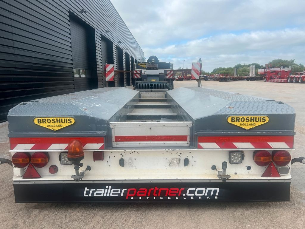 Broshuis 3 achs Tiefbett / 2 x Verlärungsträger / 19 M Broshuis 3 achs Tiefbett / 2 x Verlärungsträger / 19 M - Poluprikolica s niskim utovarivačem: slika Broshuis 3 achs Tiefbett / 2 x Verlärungsträger / 19 M Broshuis 3 achs Tiefbett / 2 x Verlärungsträger / 19 M - Poluprikolica s niskim utovarivačem Broshuis 3 achs Tiefbett / 2 x Verlärungsträger / 19 M Broshuis 3 achs Tiefbett / 2 x Verlärungsträger / 19 M - Poluprikolica s niskim utovarivačem: slika Broshuis 3 achs Tiefbett / 2 x Verlärungsträger / 19 M Broshuis 3 achs Tiefbett / 2 x Verlärungsträger / 19 M - Poluprikolica s niskim utovarivačem