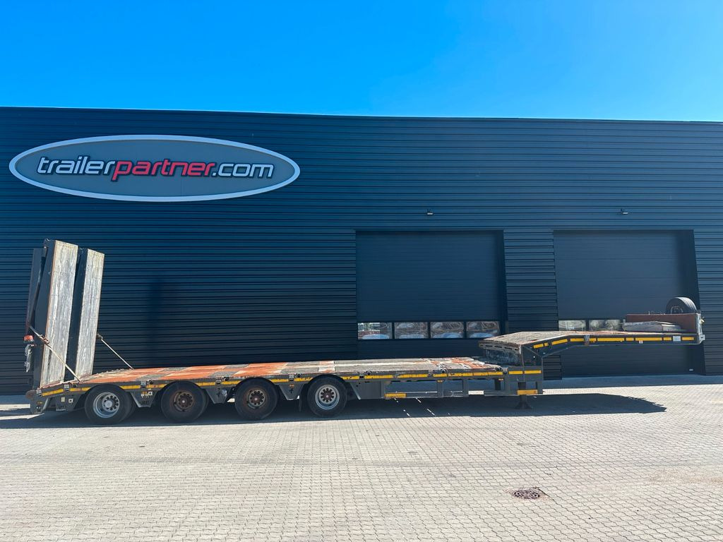 Faymonville Multimax 4 achs tieflader / ausziehbar Faymonville Multimax 4 achs tieflader / ausziehbar - Poluprikolica s niskim utovarivačem: slika Faymonville Multimax 4 achs tieflader / ausziehbar Faymonville Multimax 4 achs tieflader / ausziehbar - Poluprikolica s niskim utovarivačem Faymonville Multimax 4 achs tieflader / ausziehbar Faymonville Multimax 4 achs tieflader / ausziehbar - Poluprikolica s niskim utovarivačem: slika Faymonville Multimax 4 achs tieflader / ausziehbar Faymonville Multimax 4 achs tieflader / ausziehbar - Poluprikolica s niskim utovarivačem