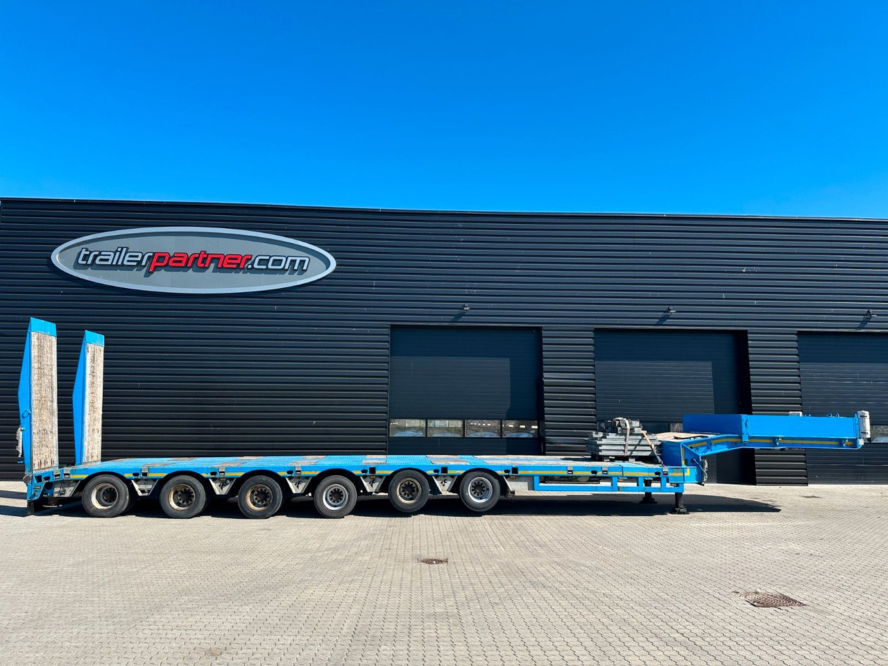 Faymonville Multimax 6 achs tieflader / ausziehbar - Poluprikolica s niskim utovarivačem: slika Faymonville Multimax 6 achs tieflader / ausziehbar - Poluprikolica s niskim utovarivačem Faymonville Multimax 6 achs tieflader / ausziehbar - Poluprikolica s niskim utovarivačem: slika Faymonville Multimax 6 achs tieflader / ausziehbar - Poluprikolica s niskim utovarivačem