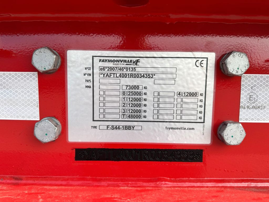Faymonville Multimax N 4 LAUM RM 2+2 - Poluprikolica s niskim utovarivačem: slika Faymonville Multimax N 4 LAUM RM 2+2 - Poluprikolica s niskim utovarivačem Faymonville Multimax N 4 LAUM RM 2+2 - Poluprikolica s niskim utovarivačem: slika Faymonville Multimax N 4 LAUM RM 2+2 - Poluprikolica s niskim utovarivačem
