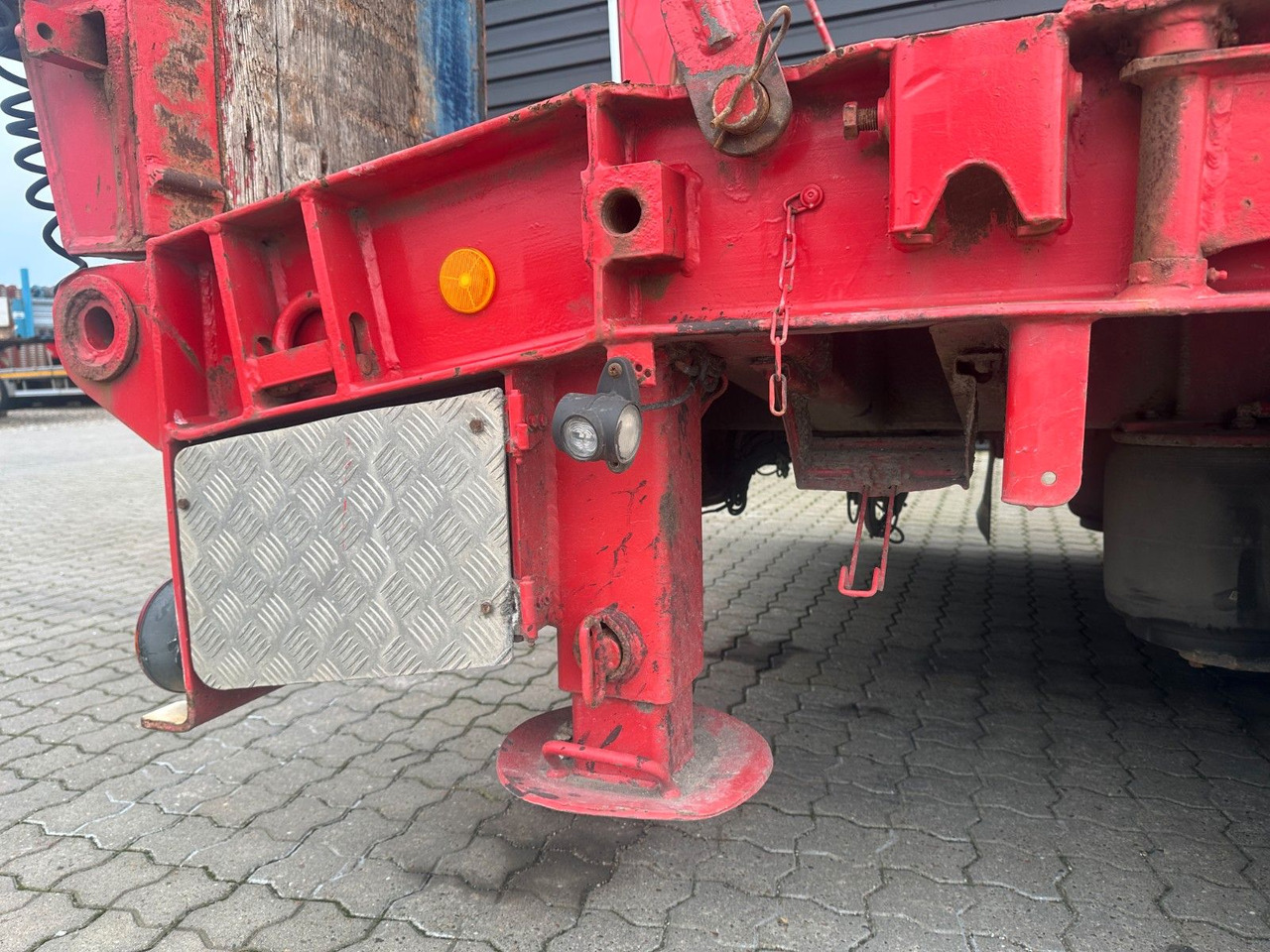 Goldhofer 6 achs anhänger - Prikolica s niskim utovarivačem: slika Goldhofer 6 achs anhänger - Prikolica s niskim utovarivačem Goldhofer 6 achs anhänger - Prikolica s niskim utovarivačem: slika Goldhofer 6 achs anhänger - Prikolica s niskim utovarivačem