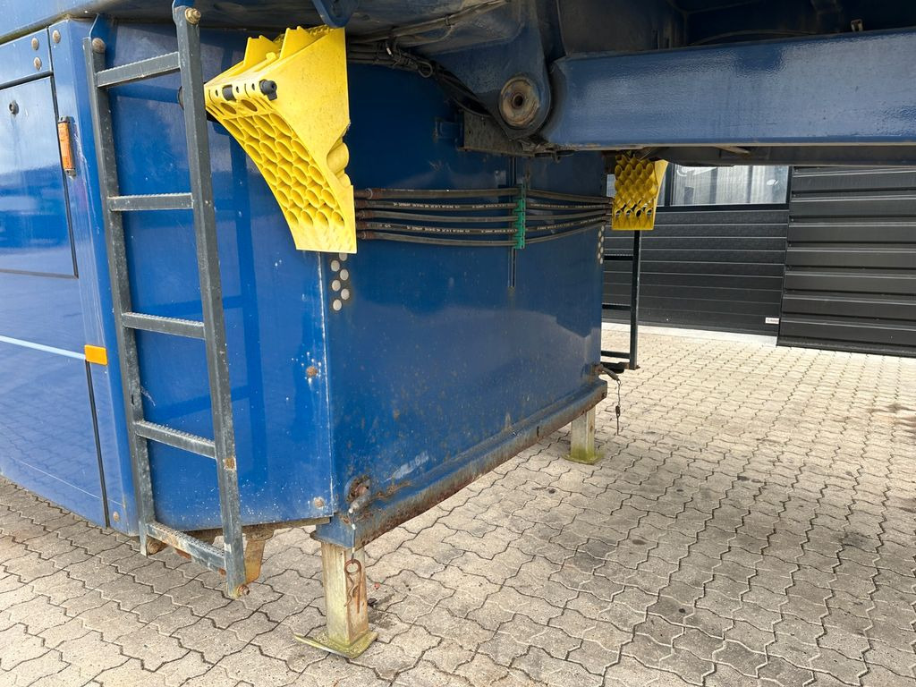 Langendorf 3 achs Innenlader Langendorf 3 achs Innenlader - Poluprikolica s niskim utovarivačem: slika Langendorf 3 achs Innenlader Langendorf 3 achs Innenlader - Poluprikolica s niskim utovarivačem Langendorf 3 achs Innenlader Langendorf 3 achs Innenlader - Poluprikolica s niskim utovarivačem: slika Langendorf 3 achs Innenlader Langendorf 3 achs Innenlader - Poluprikolica s niskim utovarivačem