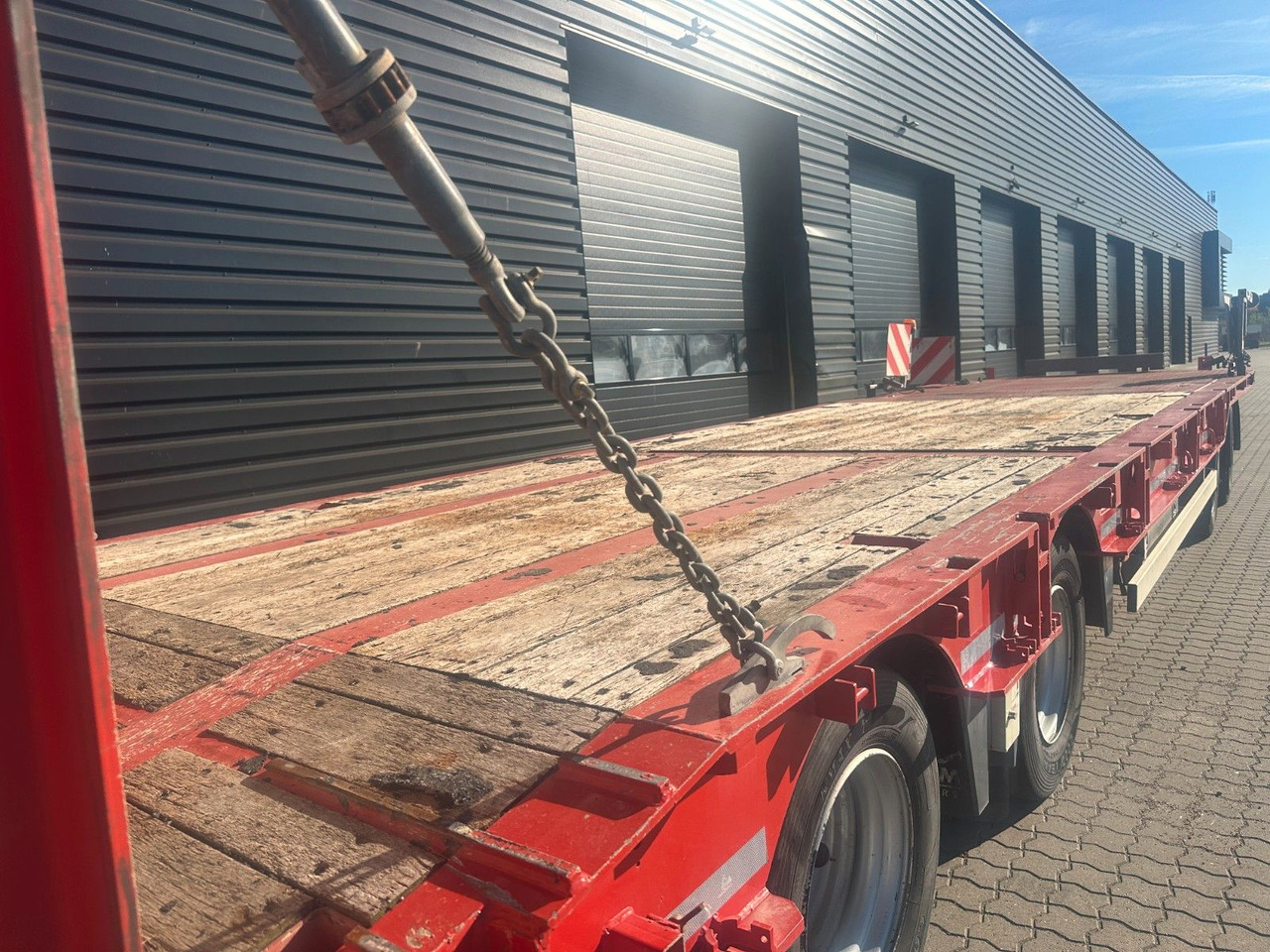 Nooteboom 4 achs anhänger / Doppelt rampen - Prikolica s niskim utovarivačem: slika Nooteboom 4 achs anhänger / Doppelt rampen - Prikolica s niskim utovarivačem Nooteboom 4 achs anhänger / Doppelt rampen - Prikolica s niskim utovarivačem: slika Nooteboom 4 achs anhänger / Doppelt rampen - Prikolica s niskim utovarivačem