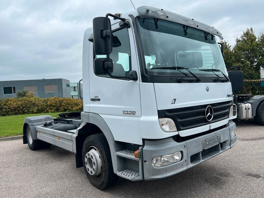 Mercedes-Benz Atego 1328 LS 4x2 + Diagnose Auflieger - Tegljač: slika Mercedes-Benz Atego 1328 LS 4x2 + Diagnose Auflieger - Tegljač Mercedes-Benz Atego 1328 LS 4x2 + Diagnose Auflieger - Tegljač: slika Mercedes-Benz Atego 1328 LS 4x2 + Diagnose Auflieger - Tegljač