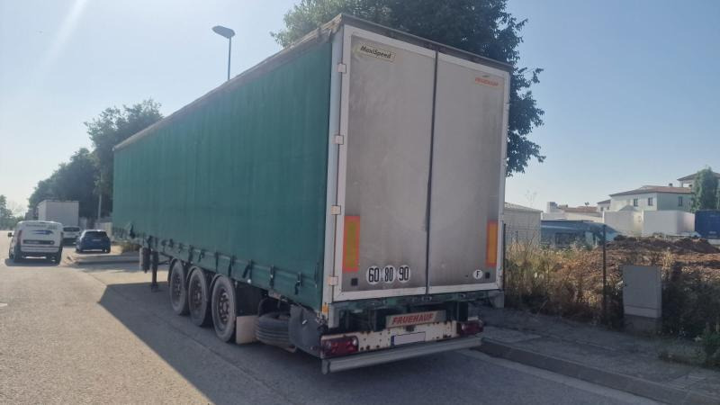 Fruehauf TX 34 CS - Poluprikolica s ceradom: slika Fruehauf TX 34 CS - Poluprikolica s ceradom Fruehauf TX 34 CS - Poluprikolica s ceradom: slika Fruehauf TX 34 CS - Poluprikolica s ceradom