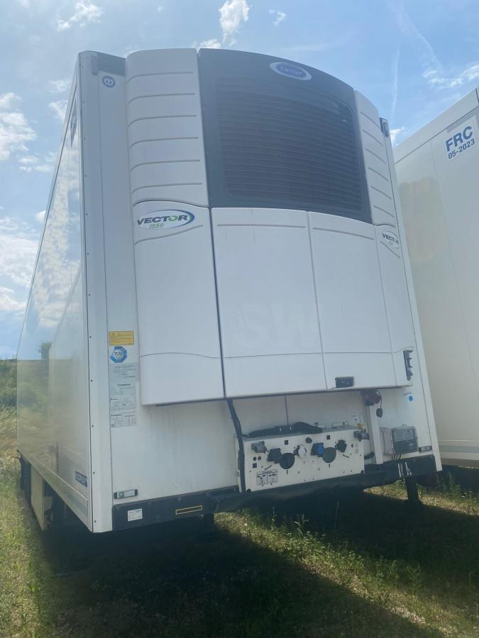 Krone Cool Liner SD - Poluprikolica hladnjača: slika Krone Cool Liner SD - Poluprikolica hladnjača Krone Cool Liner SD - Poluprikolica hladnjača: slika Krone Cool Liner SD - Poluprikolica hladnjača