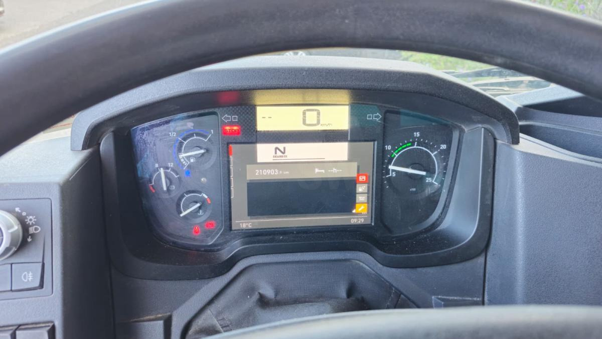 Kiper Renault Gamme C 450: slika Kiper Renault Gamme C 450