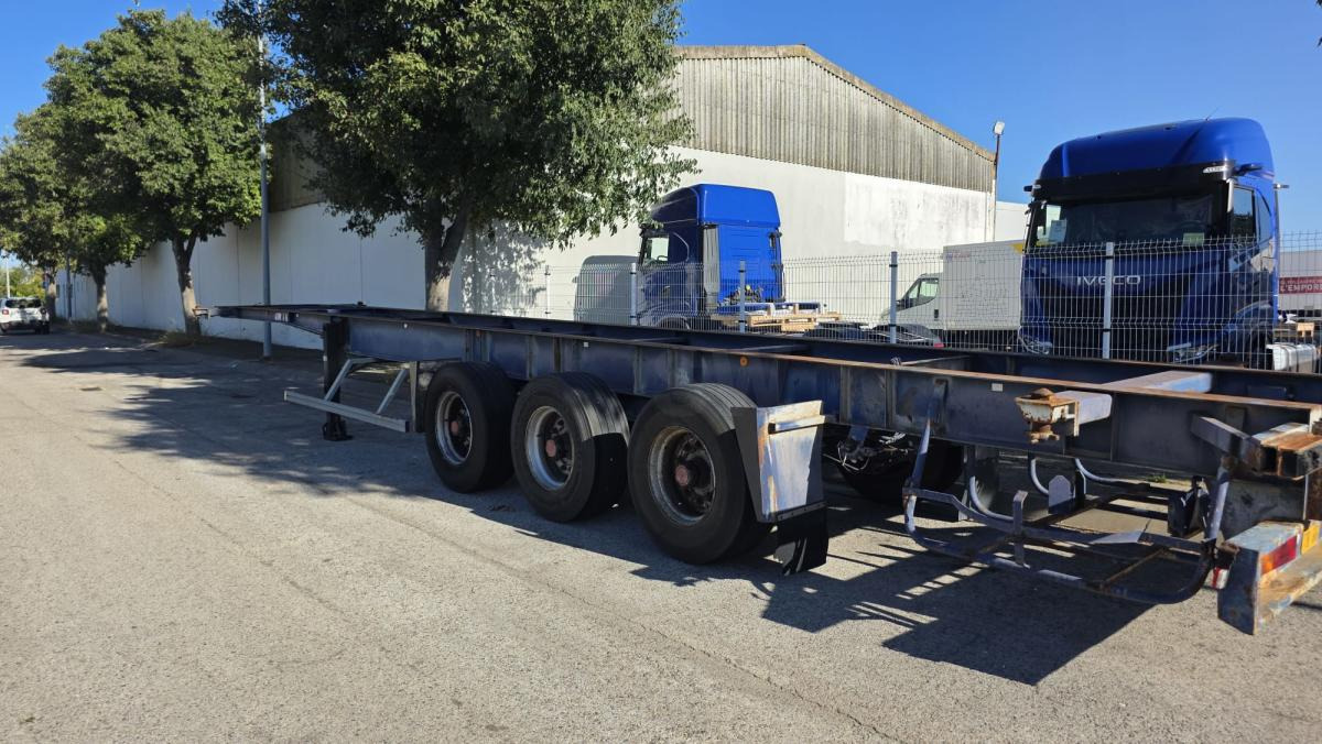 Samro SR3D34MOD - Transporter kontejnera/ Poluprikolica s izmjenjivim sanducima: slika Samro SR3D34MOD - Transporter kontejnera/ Poluprikolica s izmjenjivim sanducima Samro SR3D34MOD - Transporter kontejnera/ Poluprikolica s izmjenjivim sanducima: slika Samro SR3D34MOD - Transporter kontejnera/ Poluprikolica s izmjenjivim sanducima