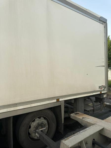Scania P 340 Gaz Naturel - Kamion hladnjača: slika Scania P 340 Gaz Naturel - Kamion hladnjača Scania P 340 Gaz Naturel - Kamion hladnjača: slika Scania P 340 Gaz Naturel - Kamion hladnjača