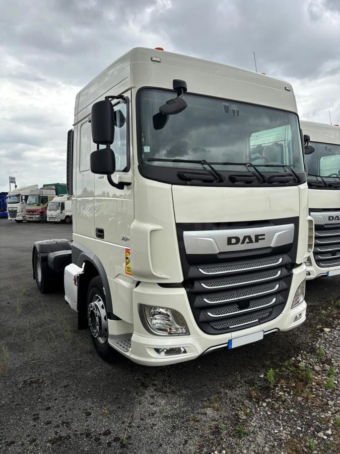 DAF XF 480 - Tegljač: slika DAF XF 480 - Tegljač DAF XF 480 - Tegljač: slika DAF XF 480 - Tegljač