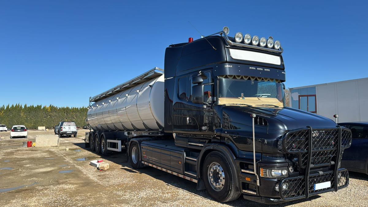 Scania Torpedo T164-480 - Tegljač: slika Scania Torpedo T164-480 - Tegljač Scania Torpedo T164-480 - Tegljač: slika Scania Torpedo T164-480 - Tegljač